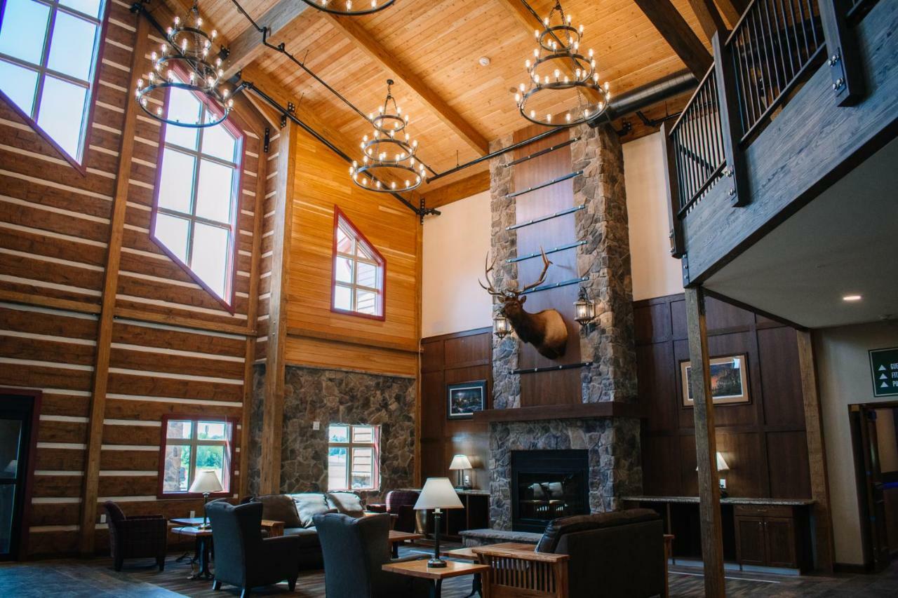 The Lodge At Мостон Екстер'єр фото